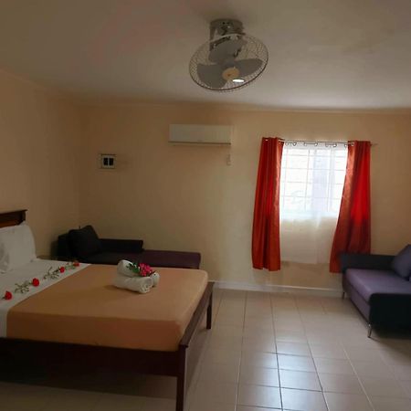 Villa Del Pueblo Inn Panglao Luaran gambar