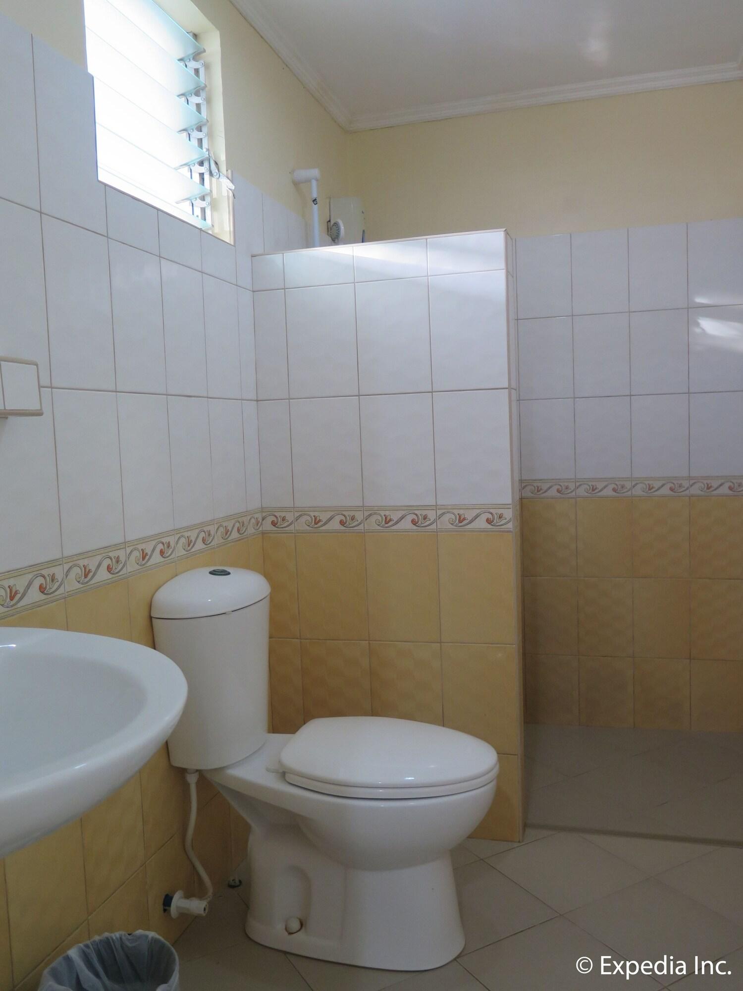 Villa Del Pueblo Inn Panglao Luaran gambar