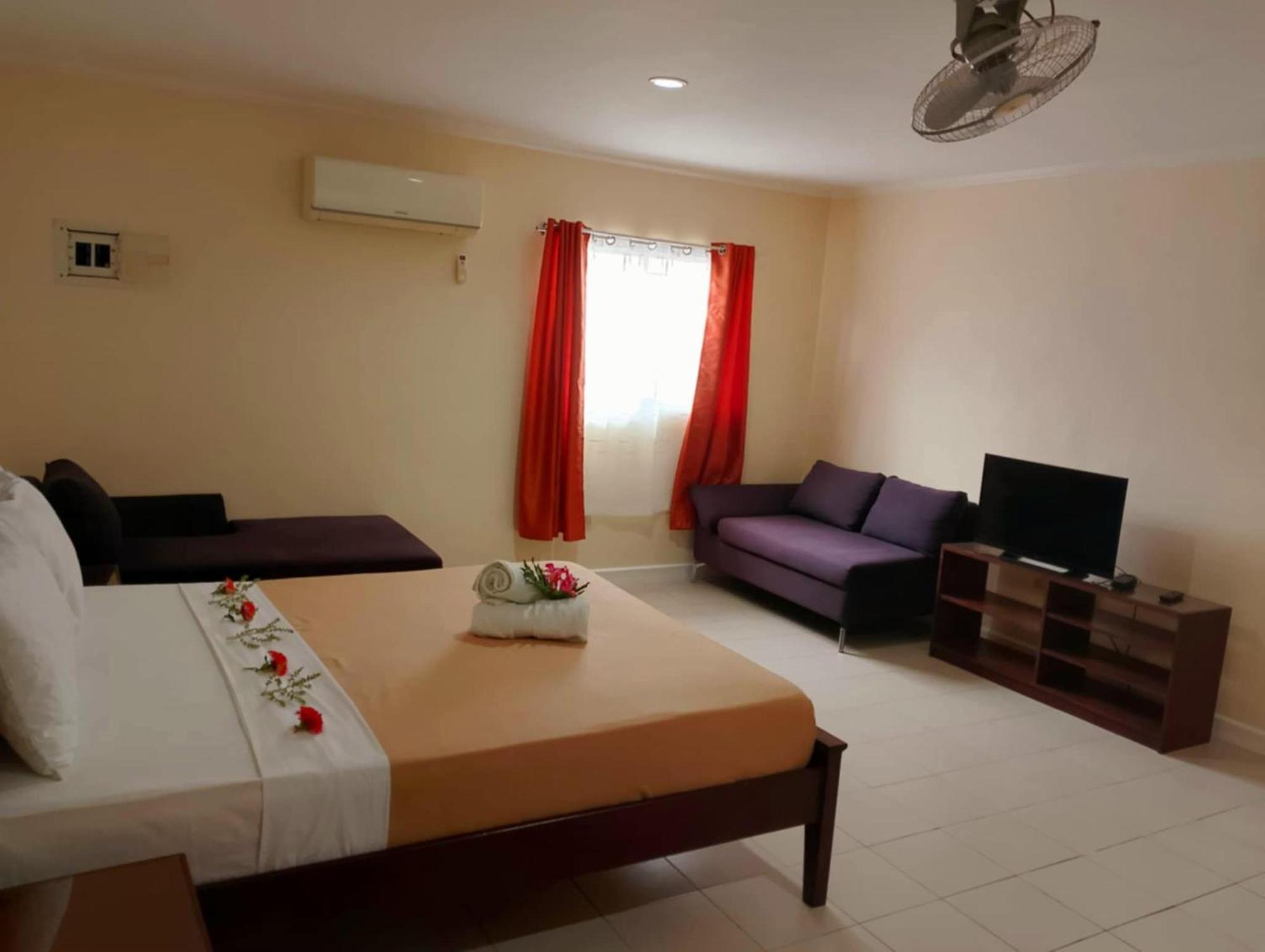 Villa Del Pueblo Inn Panglao Luaran gambar
