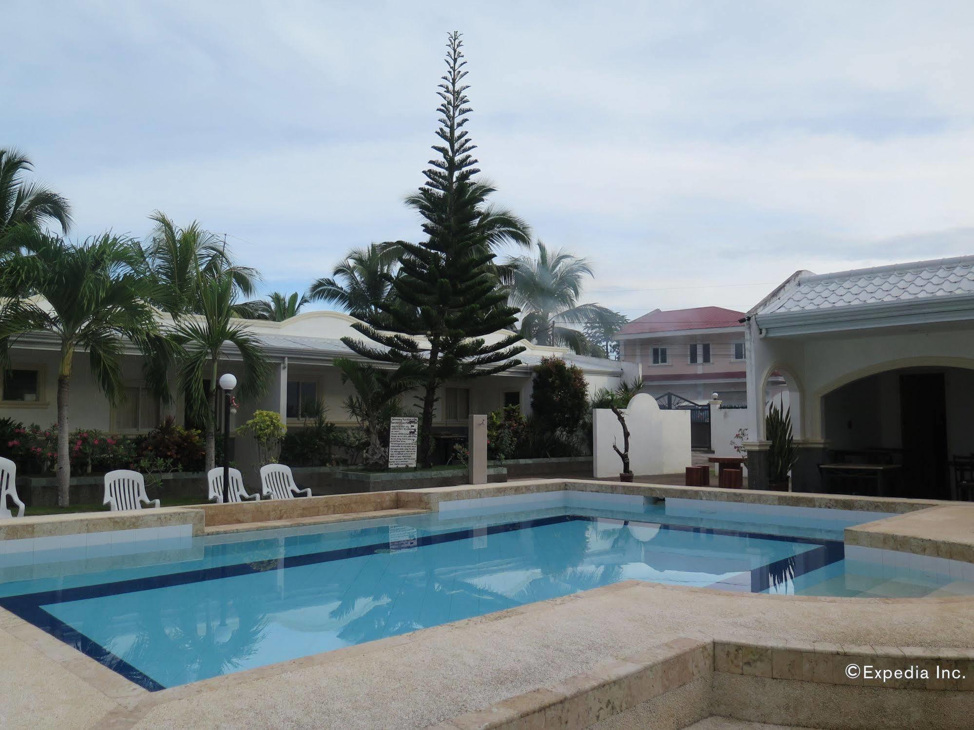 Villa Del Pueblo Inn Panglao Luaran gambar