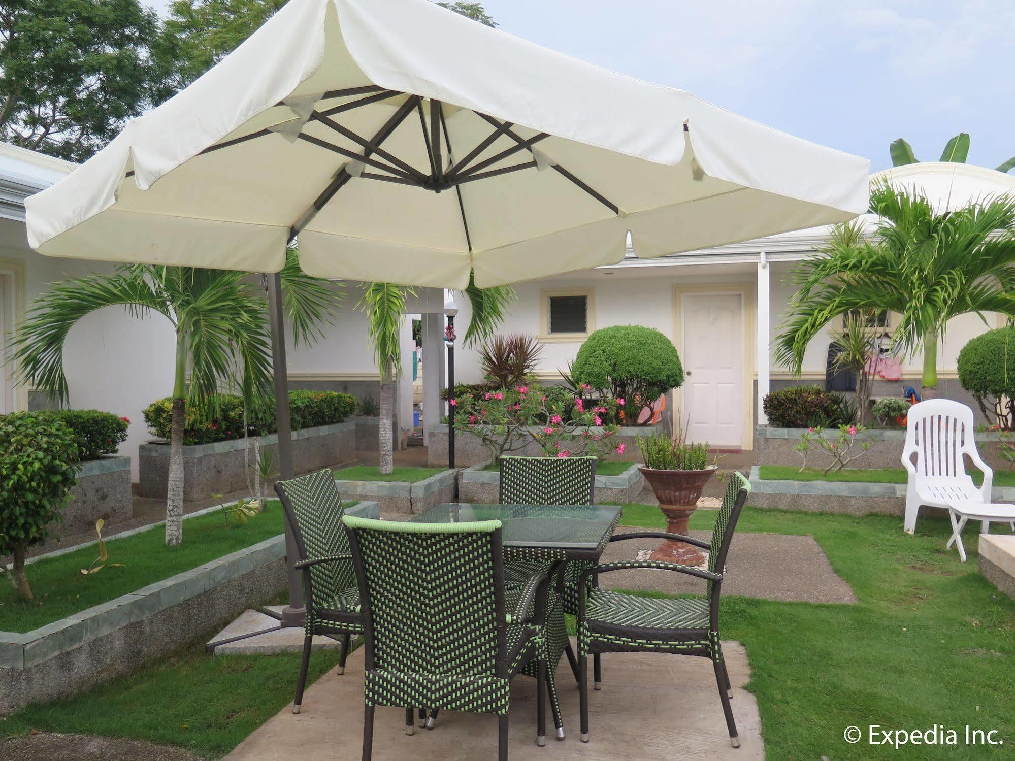 Villa Del Pueblo Inn Panglao Luaran gambar